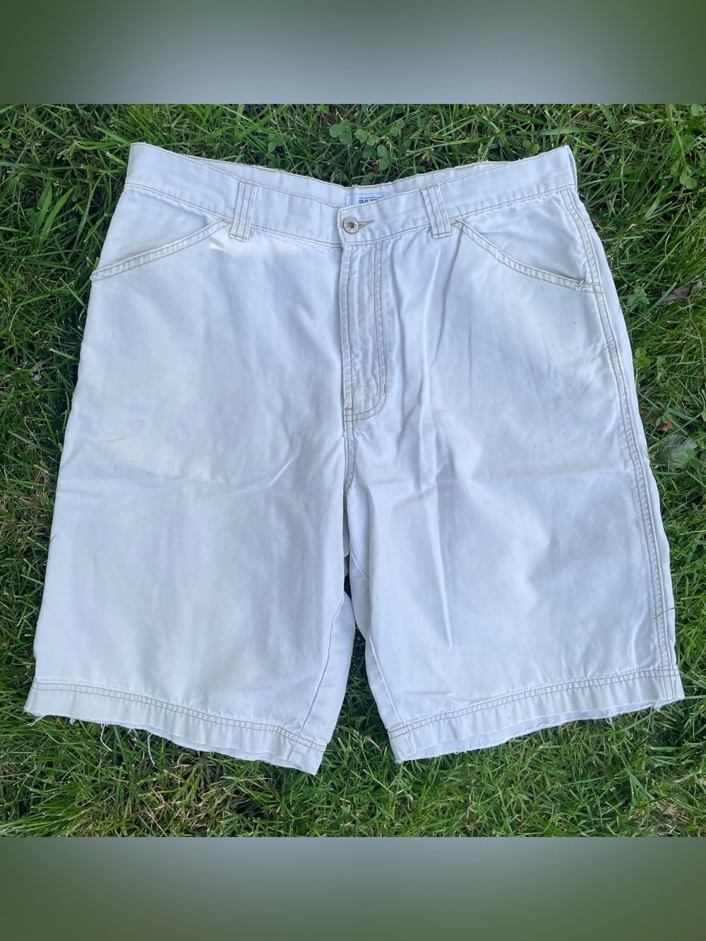 Vintage 90s Old Navy white/cream carpenter shorts size 34